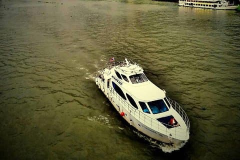 Sunset Bangkok Cruise ved yatch