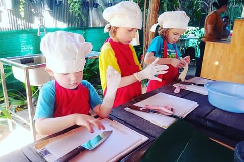 Dorps kookles met ervaren chef-kok