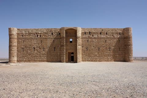 Dagstur til Desert Castles & Cave of the Seven Sleepers