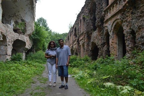Tunnel of Love og Tarakaniv Fort fra Kiev privat guidet tur