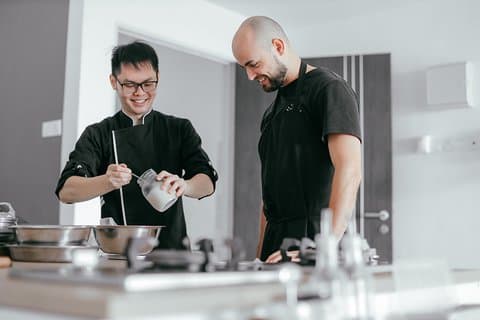 Cours de cuisine malaisienne privée du chef Samuel avec visite du marché humide