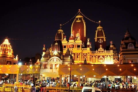 Mathura to Delhi private transfer