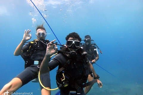 Dykning ved Unawatuna