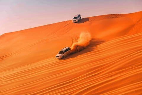 Äventyrlig ökensafari med grillmiddag i Dubai