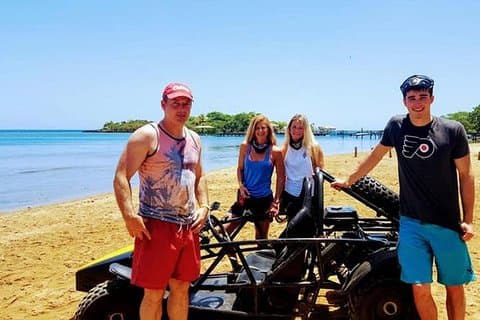 Roatan Island Buggy Adventure plus overførsel