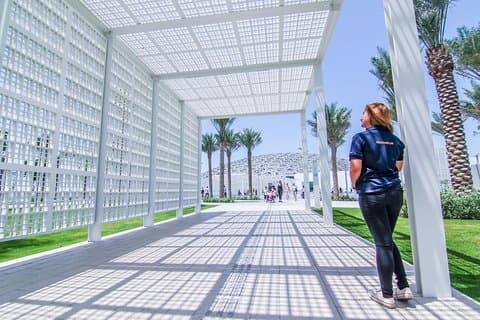 Abu Dhabi Meravigliose attrazioni con Louvre, Grande Moschea e 5 * pranzo