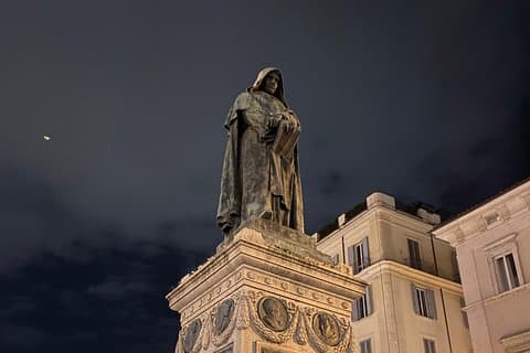 Immersive Rome Ghost Walking Tour com lugares assombrados