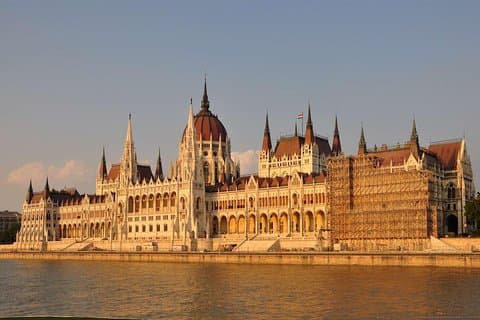 Tour a pie por el Budapest imprescindible