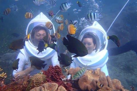 Paseo por el mar de Bali y deportes acuáticos con traslado privado en hotel