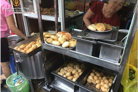 Smagning af 8 forskellige Hanoi-gader til middagstid