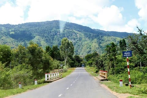 Easy Riders Buon Ma Thuot - Daily Tour.