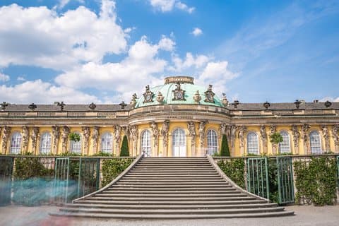 Potsdam, Kings of Kings: Privat vandretur
