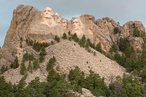 Escursione privata a Mount Rushmore e Flume Trail