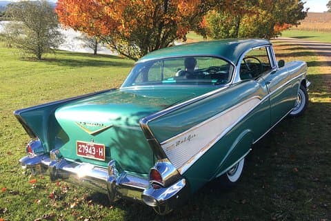 '56 Chevrolet 6-hr Yarra Valley Classic Car Private Tour (4 ppl)