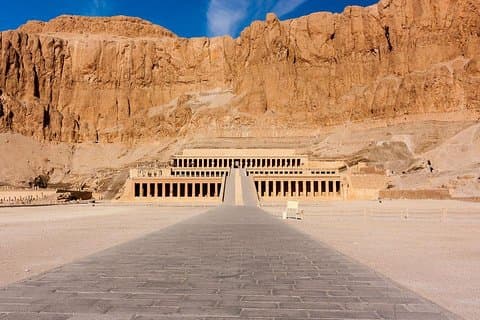 Privat heldagstur i östra och västra bankerna från Luxor med King Tuts grav