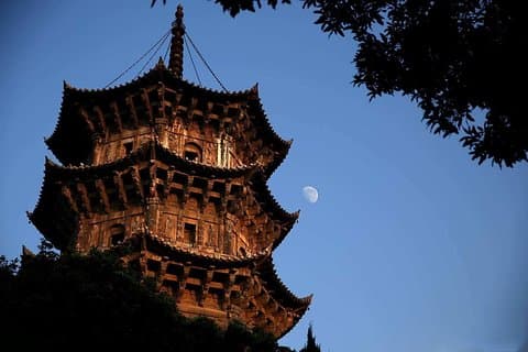 Quanzhou Private Customized Day Tour: Top Attractions with Lunch