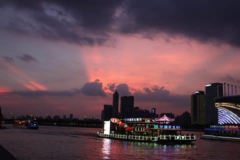 Excursión guiada privada en crucero por el río Pearl de Guangzhou con traslado al hotel