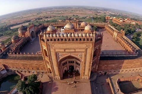 Guidet Fatehpur Sikri & Abhaneri-tur fra Jaipur med Agra Drop