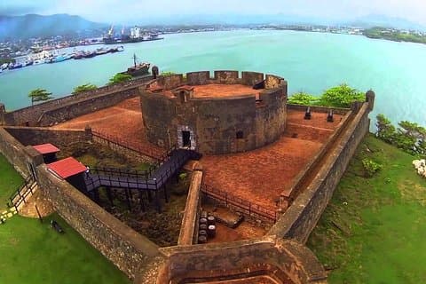 Tour della città di Puerto Plata con partenza da Amber Cove e Taino Bay.