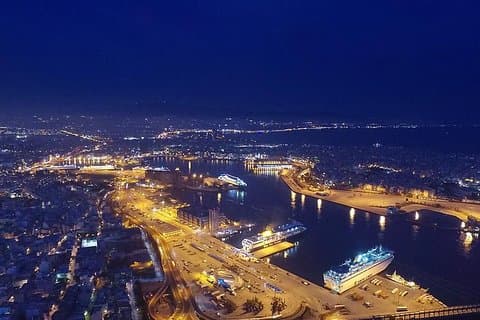 Transferência do porto de Pireu para o aeroporto de Atenas e vice-versa 22h30 - 06h29