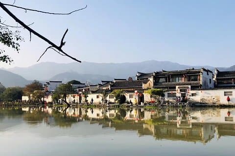 Privéwandeling langs Xihong Ancient Trail in Huangshan City & Mt. Qiyun