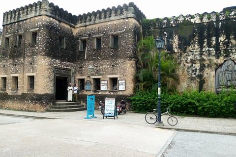 Zanzibar Stone Town Tour (Stadtrundfahrt)