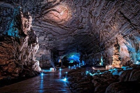 Discover the Cacahuamilpa Grottoes from Taxco