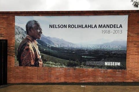 Excursão cultural ao município de Soweto, incluindo Museu do Apartheid e Casa Nelson Mandela