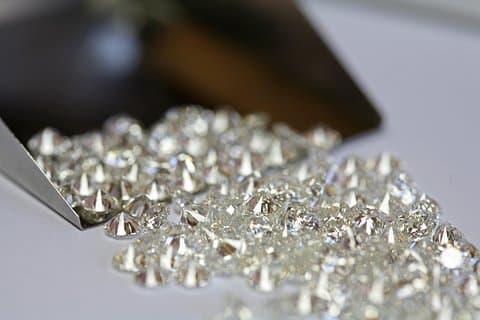 Visita il più grande centro di scambio di diamanti del mondo
