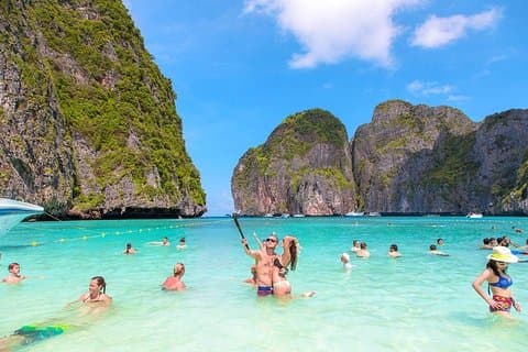 Phi Phi Bamboo Deluxe Plus Tour