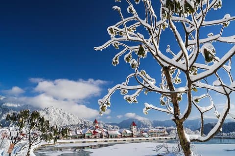 Xiling Snow Mountain und Huashuiwan Hot-Spring-Tour