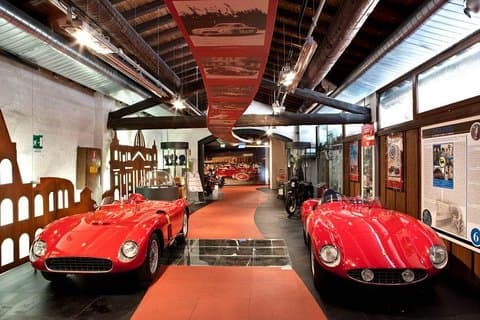Private Guided Tour From Milan, vintage car Museum.