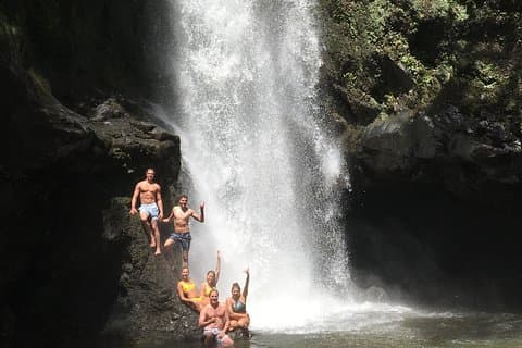 Road to Hana Tour