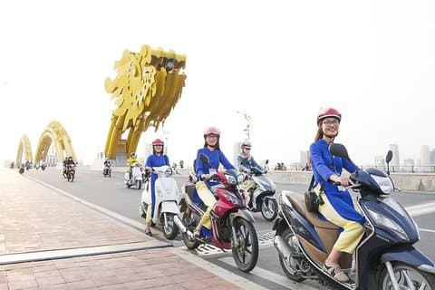 Da Nang Food Tour By Motorbike With Aodai Lady Rider