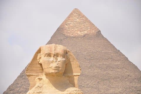 5 Stunden Private Tour zu den Pyramiden von Gizeh, der Sphinx und dem alten koptischen Kairo
