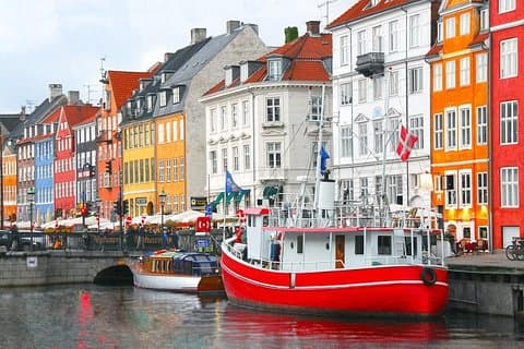 Kopenhagen auf eigene Faust mit englischem Fahrer, 4/8 Stunden, Entsorgung per Limousine