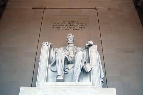 From Boston: New York, D.C. & Niagara Falls 4-Day Tour