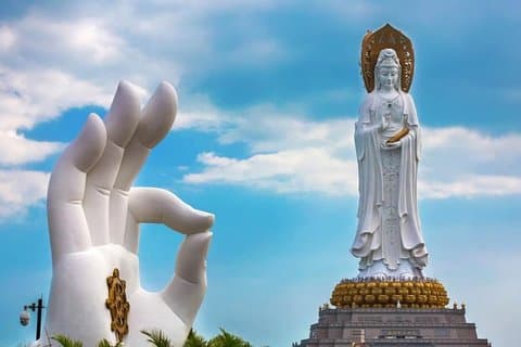 Sanya 3 Days Private Highlight Tour for Nanshan Temple and Luhuitou Park