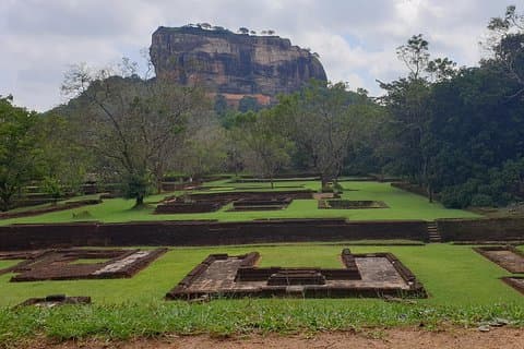 8 dages tur i Sri Lanka med privat chauffør og indkvartering