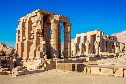 Gita di un giorno a Luxor dal Cairo in aereo
