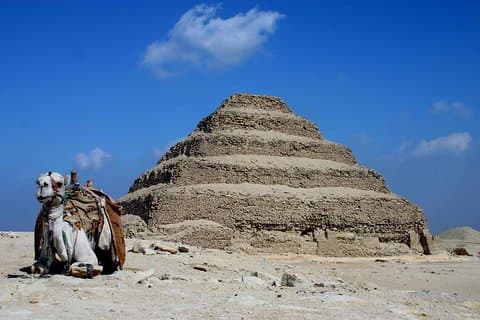 Tour di mezza giornata della piramide di Dahshur a Memphis e Sakkara