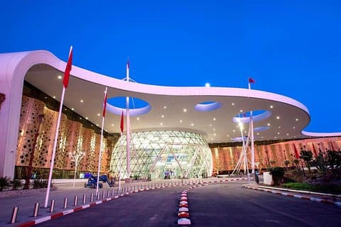 Transferência privada do aeroporto de Marrakech para o centro da cidade (até 6 pessoas)
