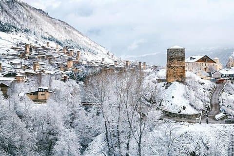 Privat bil - Fra Tbilisi, Kutaisi, Martvili Canyons, grotter