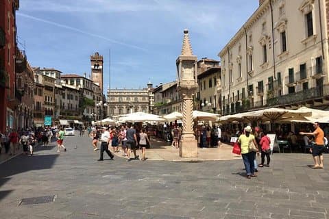 TRANSFER TOUR Florence to Venice with a stop in Verona