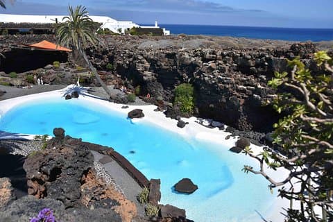 Lanzarote Cesar Manrique con ingresso Jameos del Agua