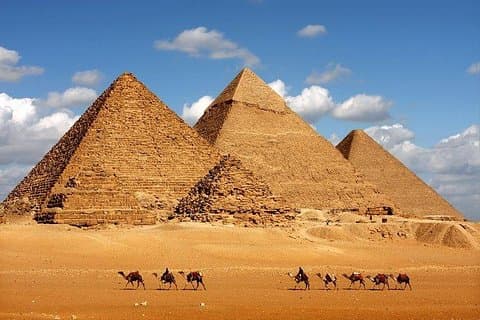 Private Day Tour to the Grand Egyptian Museum and The Pyramids