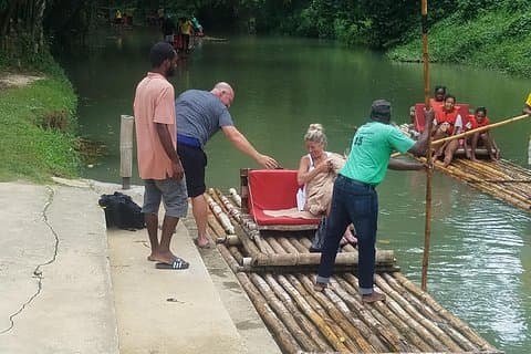 Martha Brae River Rafting Privat transport