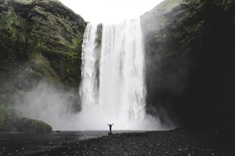 Private circuit to Iceland for 10 days.