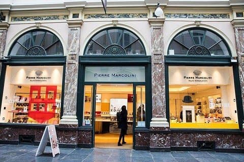 プライベートチョコレートツアー：チョコレートを食べている間にブリュッセルを訪問