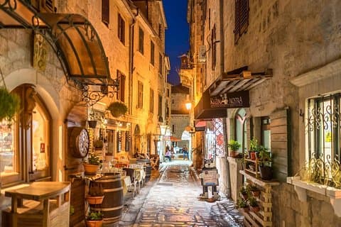 Privat Kotor Walk Tour